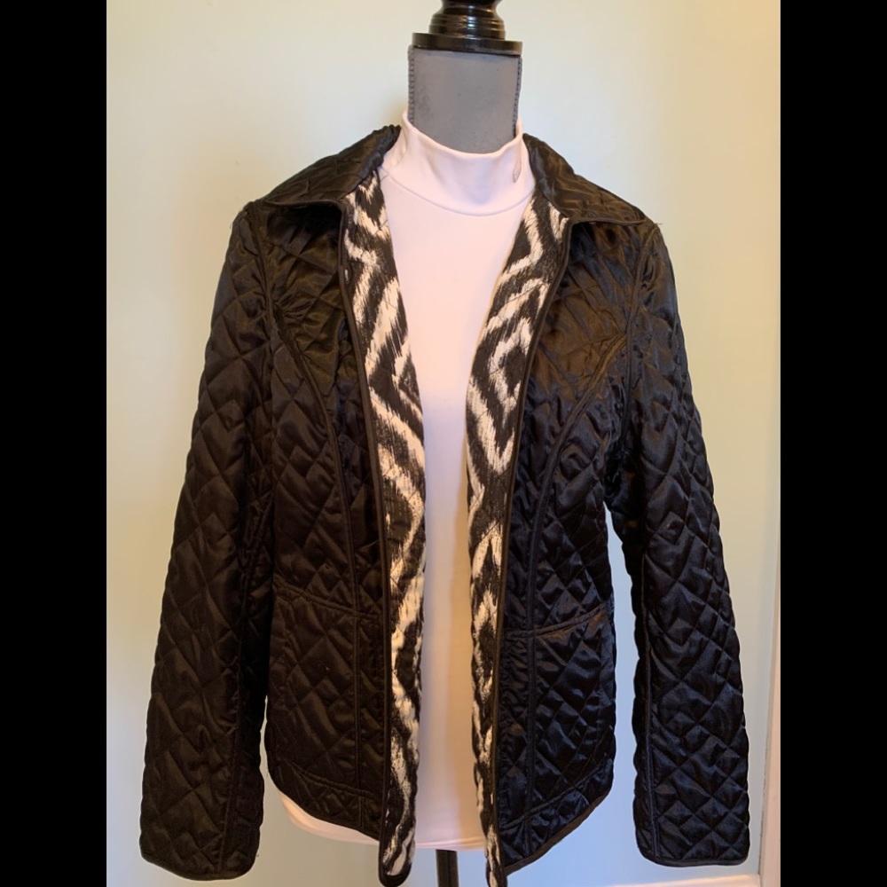 Stylish Quilted Puffer. Reversible
